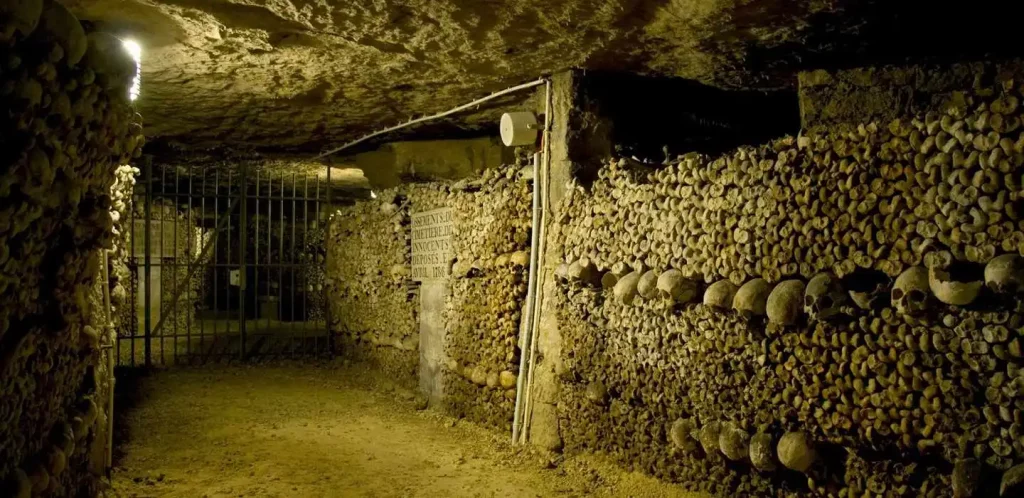 The Paris Catacombs 18th Centuary Ossuary(1809)