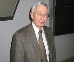 Charles J. Pedersen