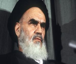 ruhollah khomeini biography